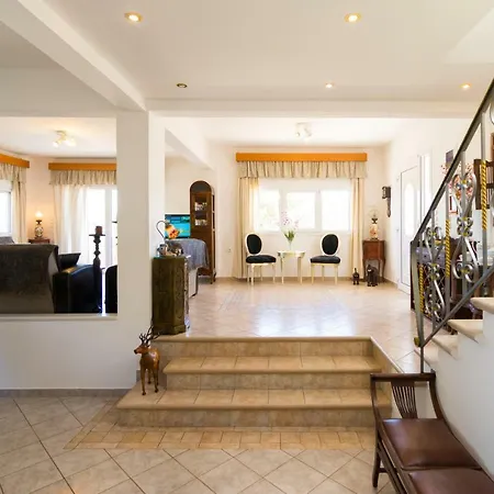 Villa Aris Palace