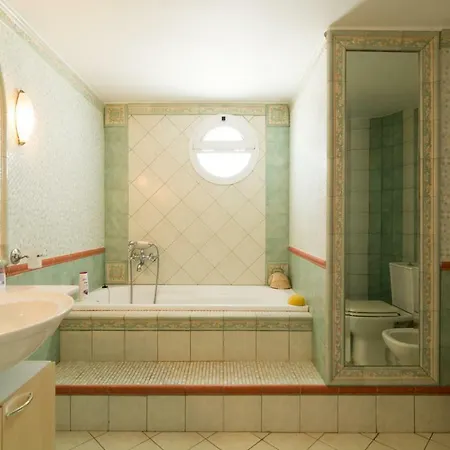 Villa Aris Palace Elia (Crete)