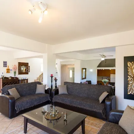 Villa Aris Palace *